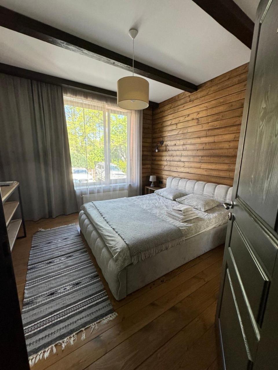 Girske Povitria 2 Villa ยาเรมชา ภายนอก รูปภาพ